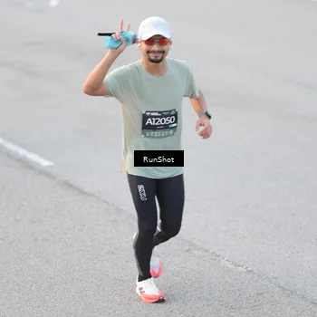 Runner Photo 6816551