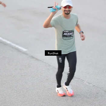 Runner Photo 6816553
