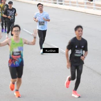 Runner Photo 6816554