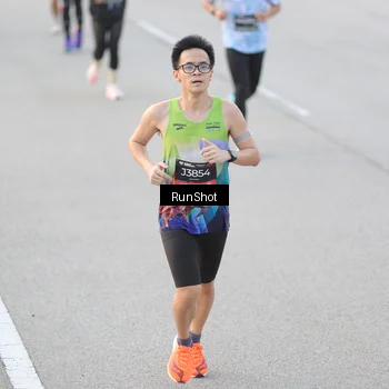 Runner Photo 6816564