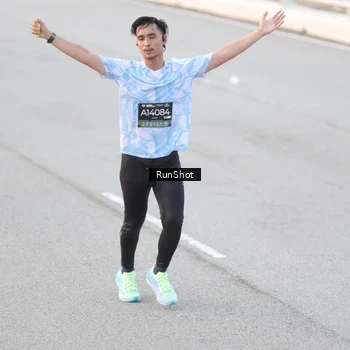 Runner Photo 6816588