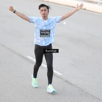 Runner Photo 6816589