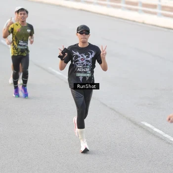Runner Photo 6816596