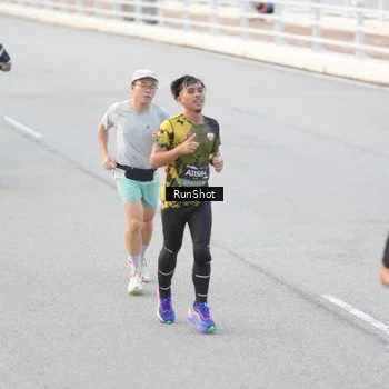Runner Photo 6816613