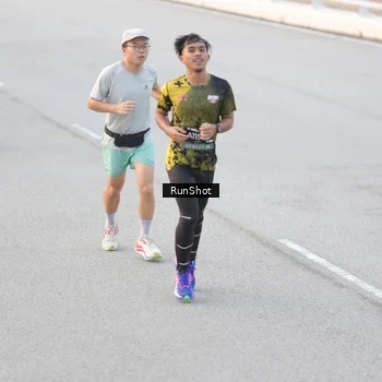 Runner Photo 6816619