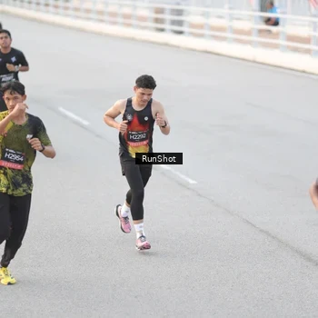 Runner Photo 6816652