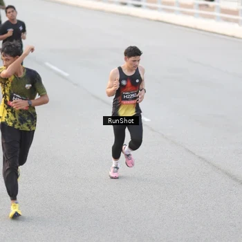 Runner Photo 6816653