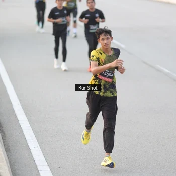 Runner Photo 6816654