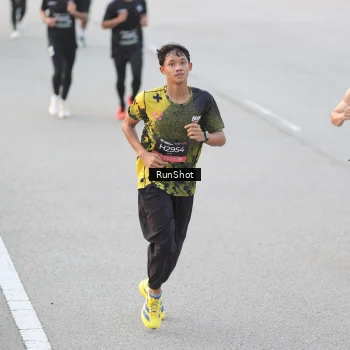 Runner Photo 6816661