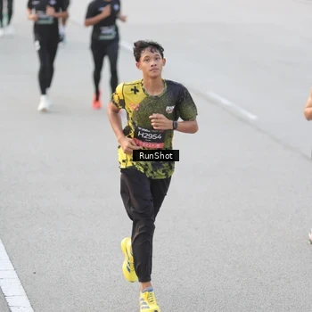 Runner Photo 6816664