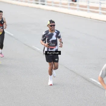 Runner Photo 6816666