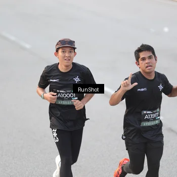 Runner Photo 6816691