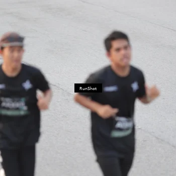 Runner Photo 6816699