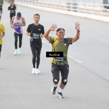Runner Photo 6816708