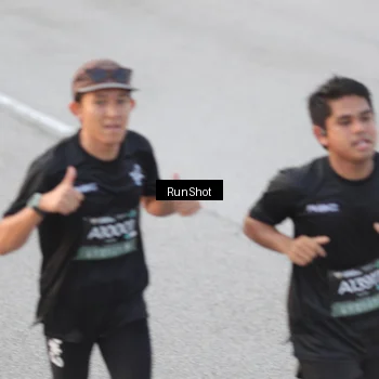Runner Photo 6816712
