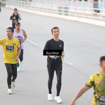 Runner Photo 6816723