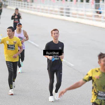 Runner Photo 6816724