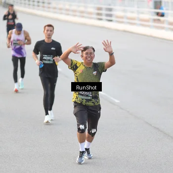 Runner Photo 6816728