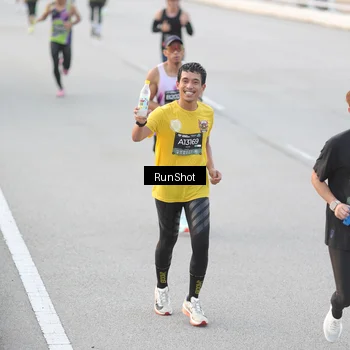 Runner Photo 6816738