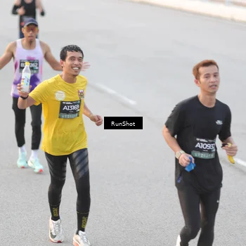 Runner Photo 6816743