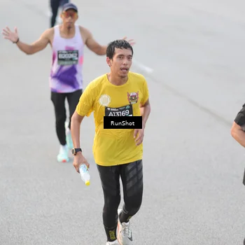 Runner Photo 6816747