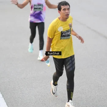 Runner Photo 6816759