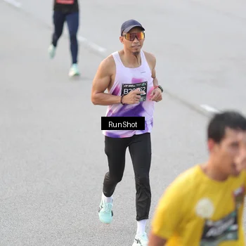 Runner Photo 6816764