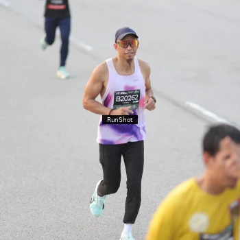 Runner Photo 6816765