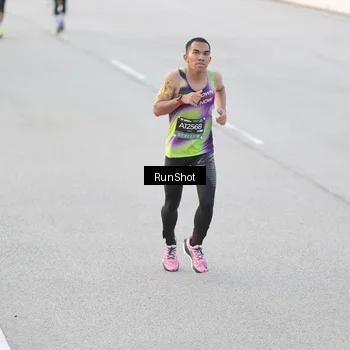 Runner Photo 6816792