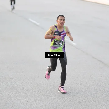 Runner Photo 6816795