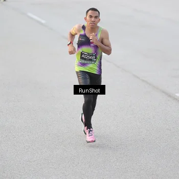 Runner Photo 6816796