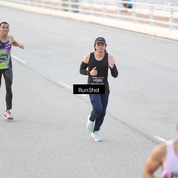 Runner Photo 6816803
