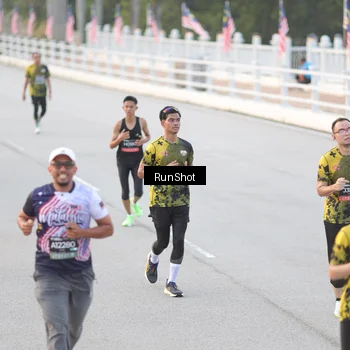 Runner Photo 6816830