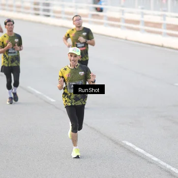 Runner Photo 6816834