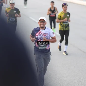 Runner Photo 6816843