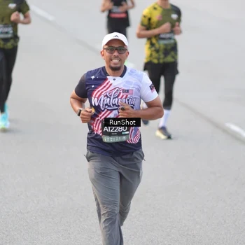 Runner Photo 6816844