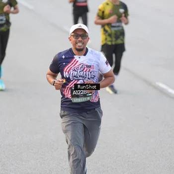 Runner Photo 6816846
