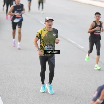 Runner Photo 6816853