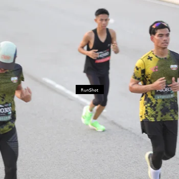 Runner Photo 6816871