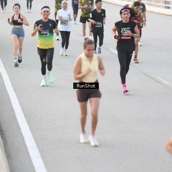 Runner Photo 6816889