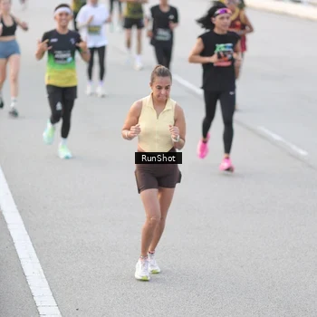 Runner Photo 6816896