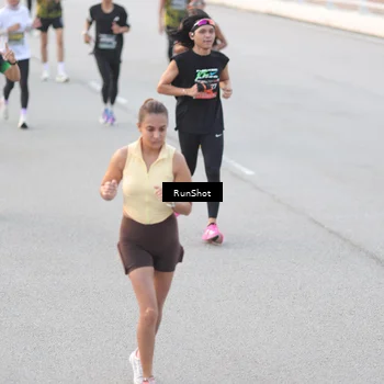 Runner Photo 6816904