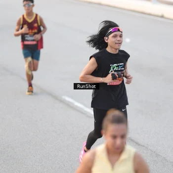 Runner Photo 6816922