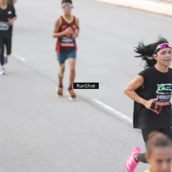 Runner Photo 6816923