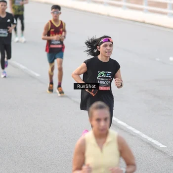 Runner Photo 6816926