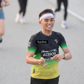 Runner Photo 6816951
