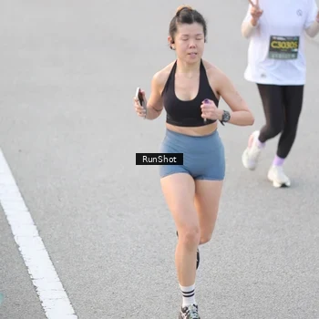 Runner Photo 6816957