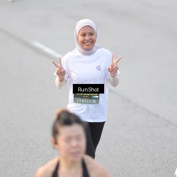 Runner Photo 6816973