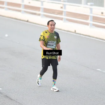Runner Photo 6816999