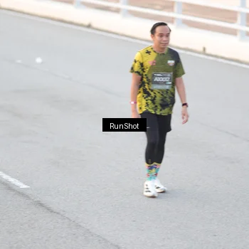 Runner Photo 6817000
